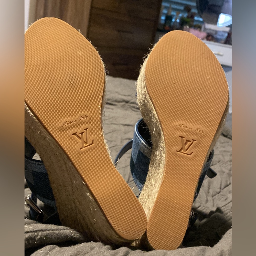 LV Summer Wedges - Picture 3 of 3